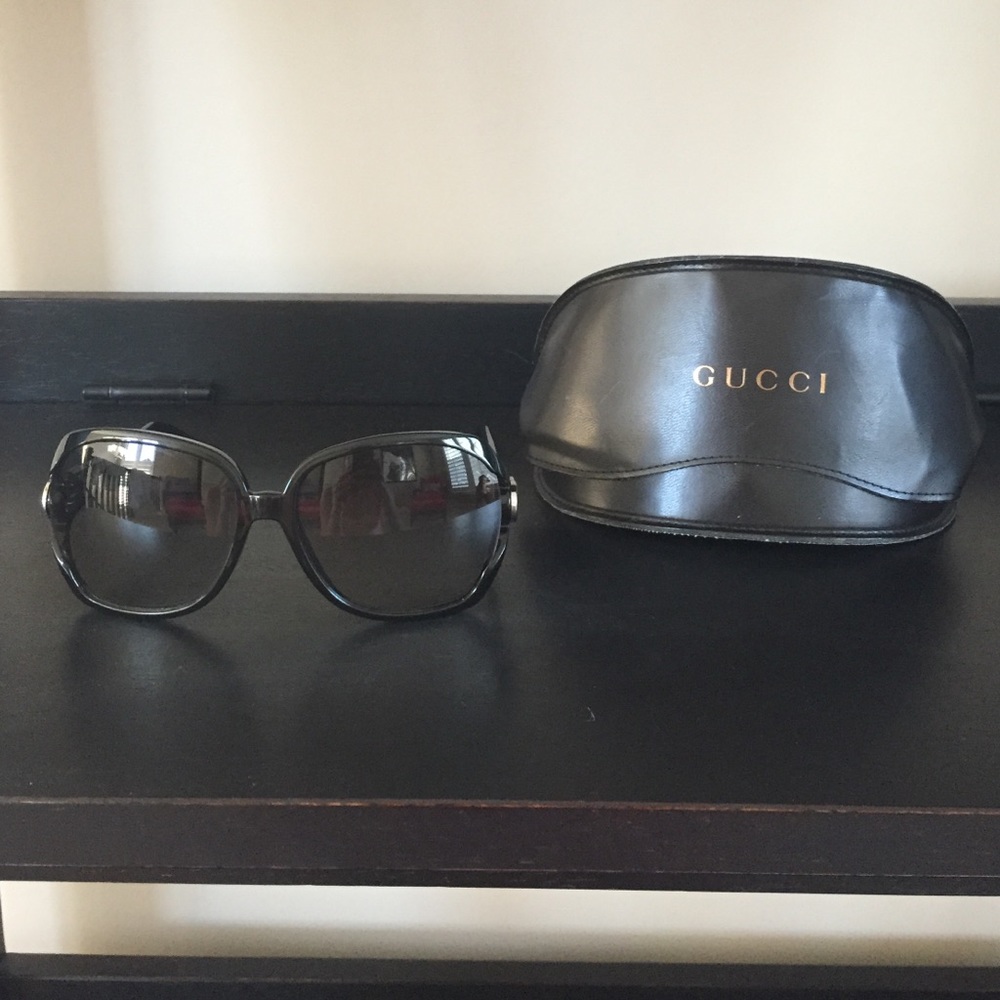 100% authentic Gucci Sunglasses